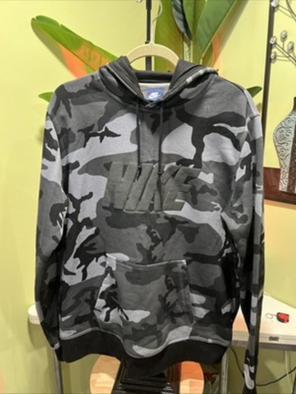 Nike Sportswear Hoodie Club Fleece Black Camo Pullover Sweatshirt Size L NWOT